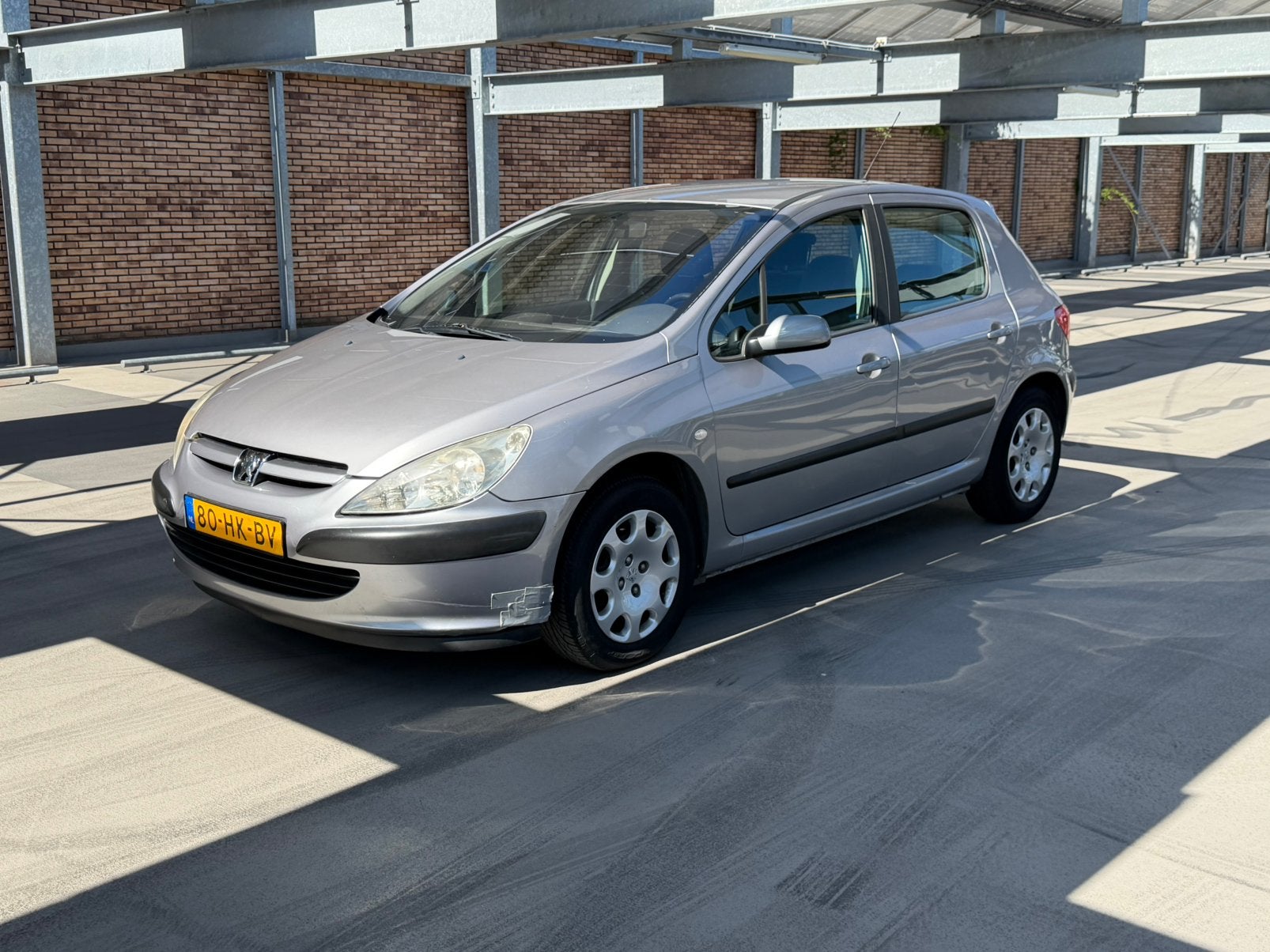 Peugeot 307 1.6 XR 2001 Grijs *Airco*Trekhaak*Nieuwe APK, Voorwielaandrijving, Stof, 4 cilinders, Handgeschakeld