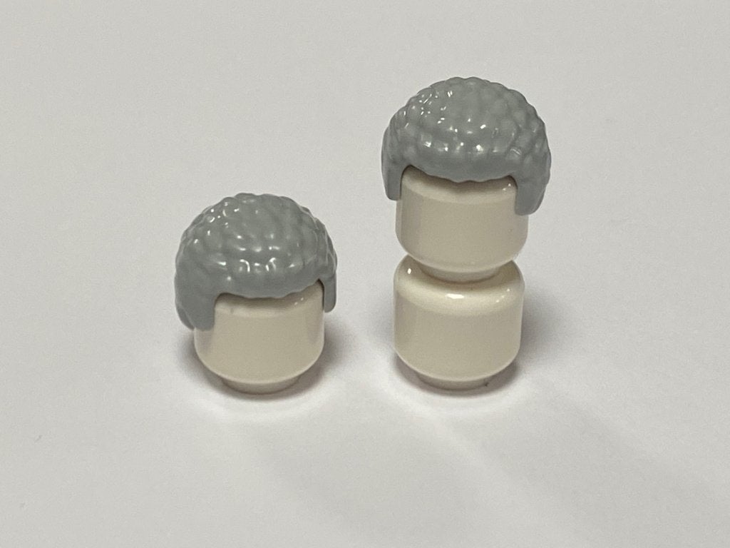 Partij Lego 2x nieuwe grijs haar met krulletjes, Overige thema's, Lego, Nieuw, Ophalen of Verzenden