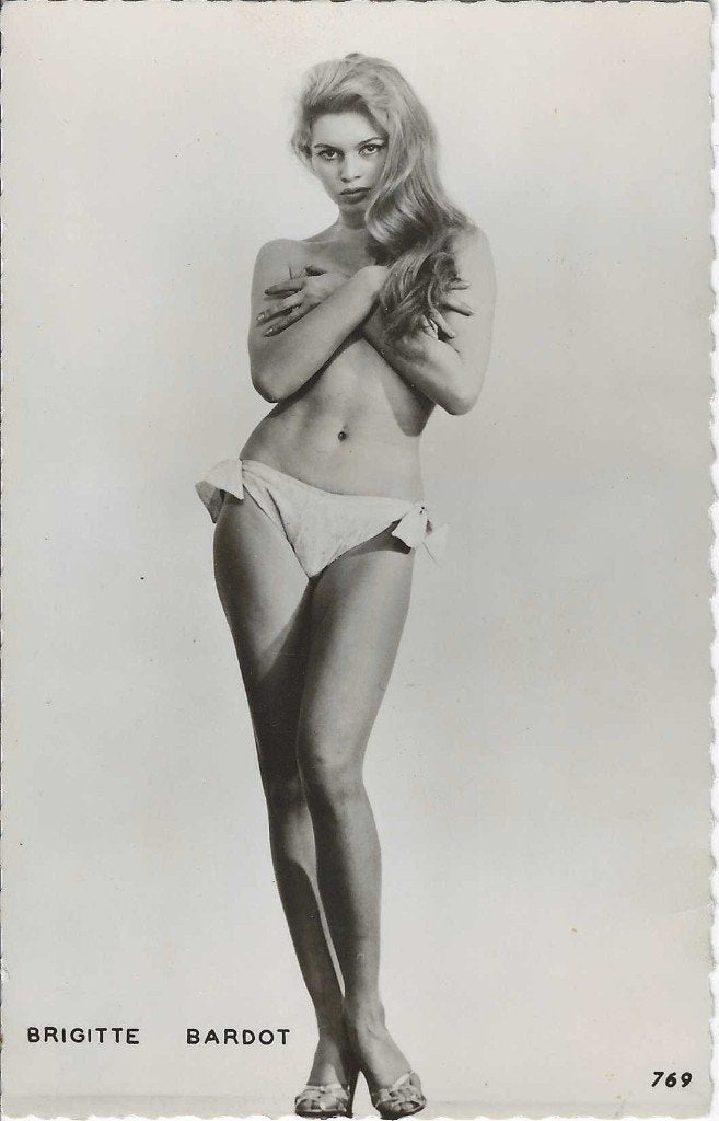 Filmsterren ansichtkaart Brigitte Bardot, Verzamelen, Verzenden, 1940 tot 1960, Ongelopen, Sterren en Beroemdheden