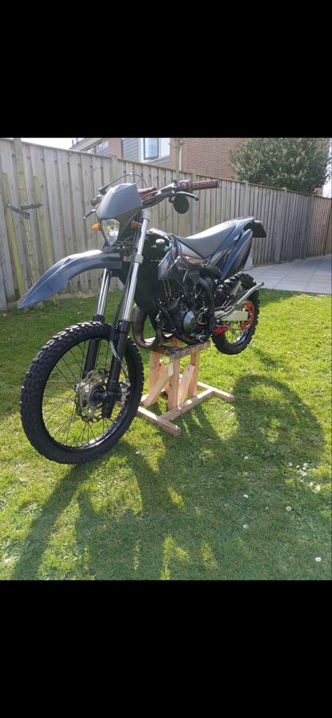 Tekoop nette beta RR 50 enduro factory nette staat!, 6 versnellingen, Zo goed als nieuw, 50 cc, Ophalen