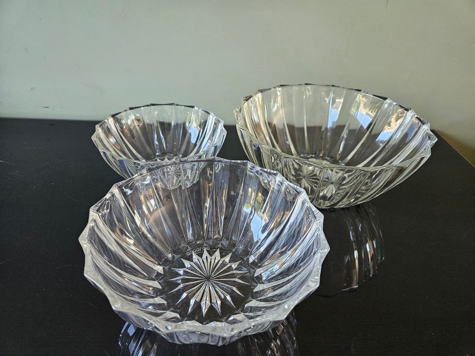Set van 3 Vintage Arcoroc France glazen schalen, Ophalen of Verzenden, Glas, Overige stijlen, Schaal of Schalen