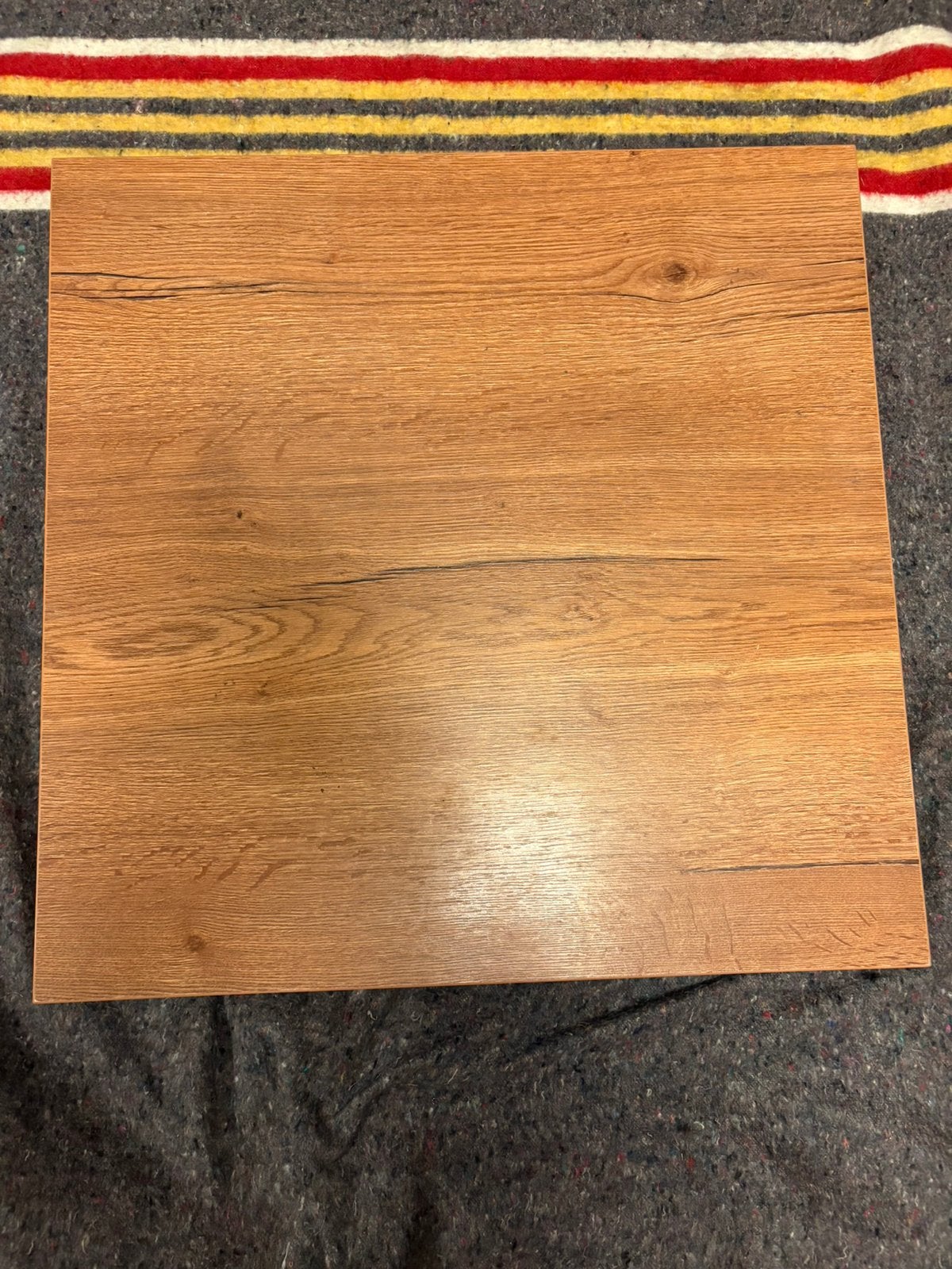 27 stuks tafelbladen 70x70, Huis en Inrichting, Ophalen, Gebruikt, Rechthoekig, 50 tot 100 cm