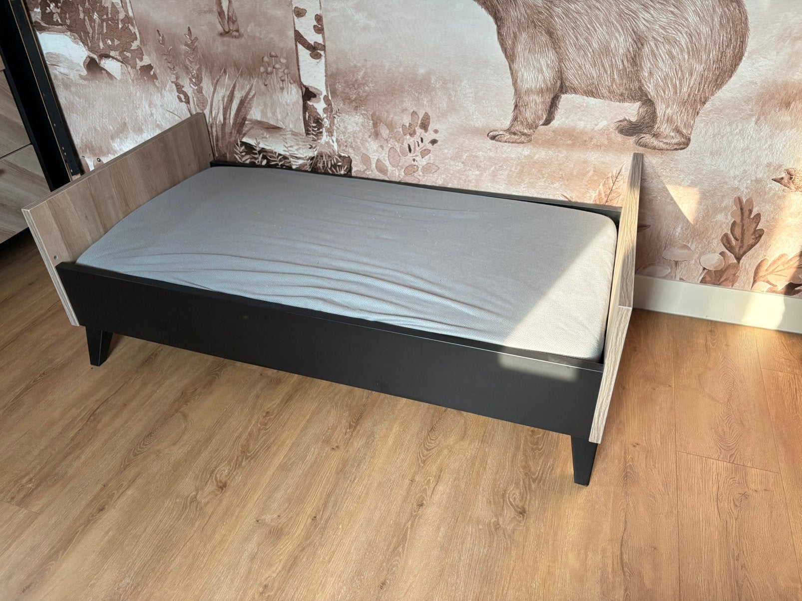 Ledikant / juniorbed Interbaby lancester, Ophalen, 140 tot 160 cm, Zo goed als nieuw, Matras