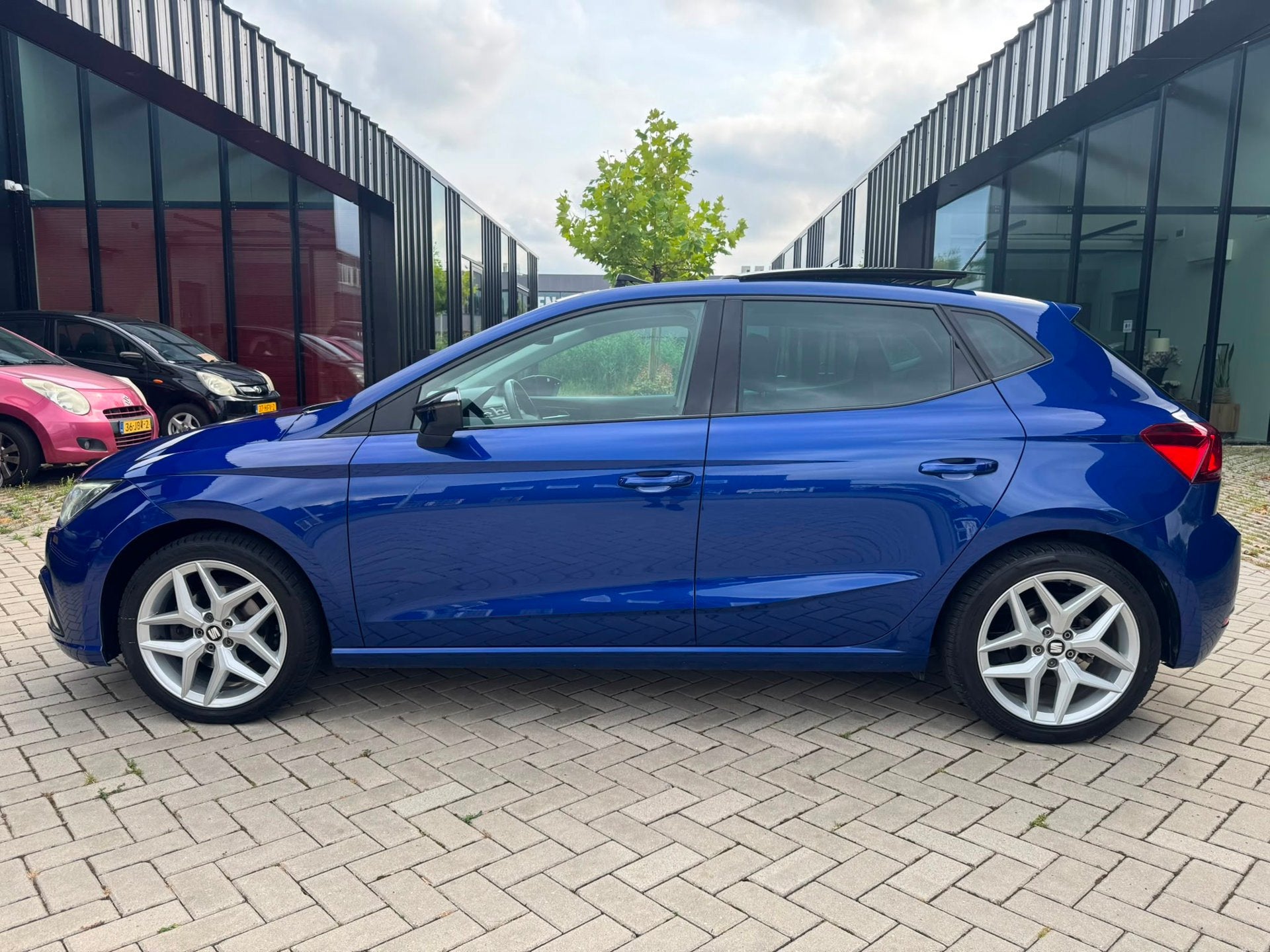 Seat IBIZA 1.0 TSI FR DSG Pano Clima Camera ACC, Auto's, Gebruikt, Euro 6, 580 kg, Blauw
