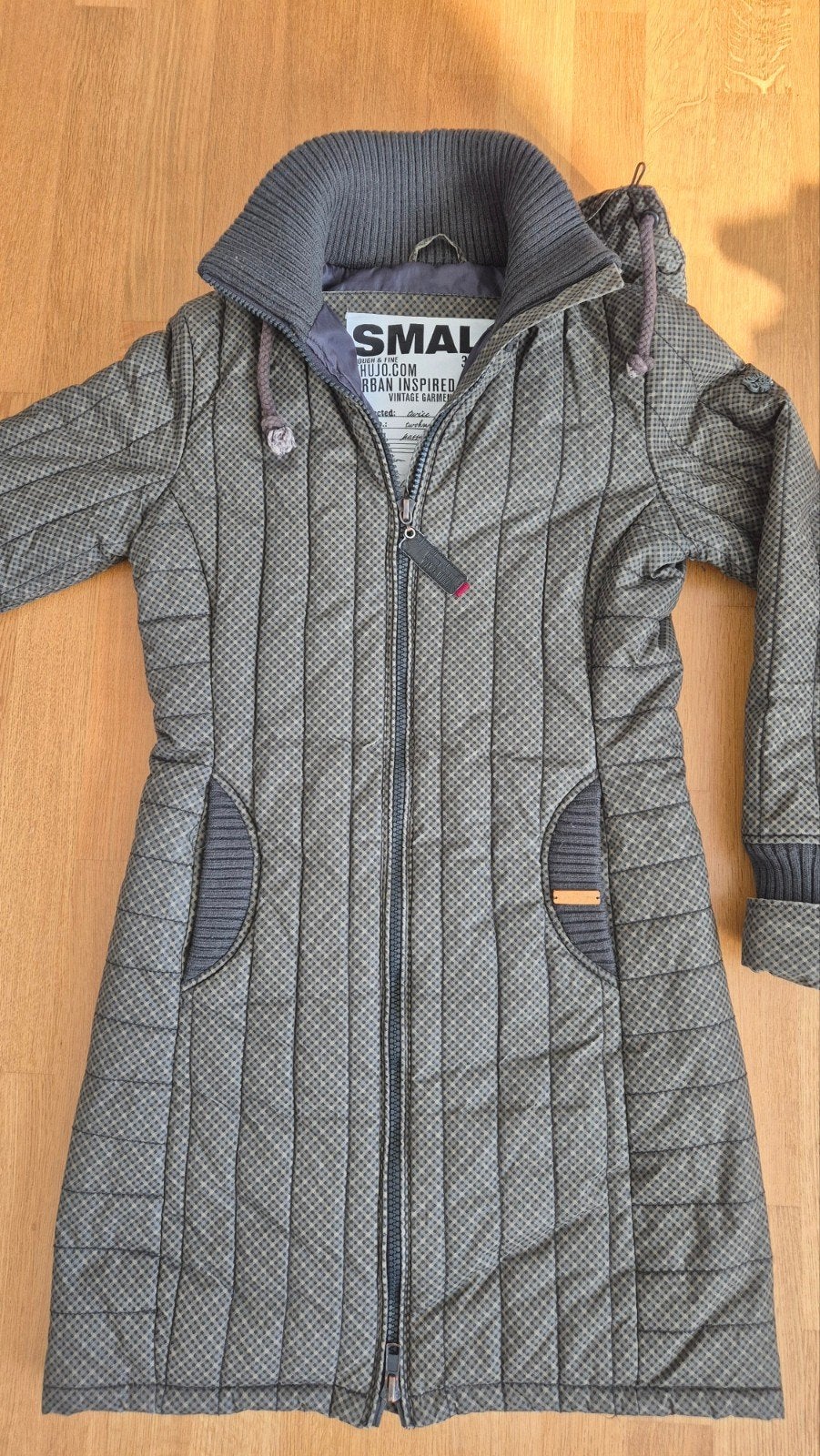 Khujo winterjas dames maat S olijfkleur, Kleding | Dames, Khujo, Ophalen of Verzenden, Gedragen, Maat 36 (S)