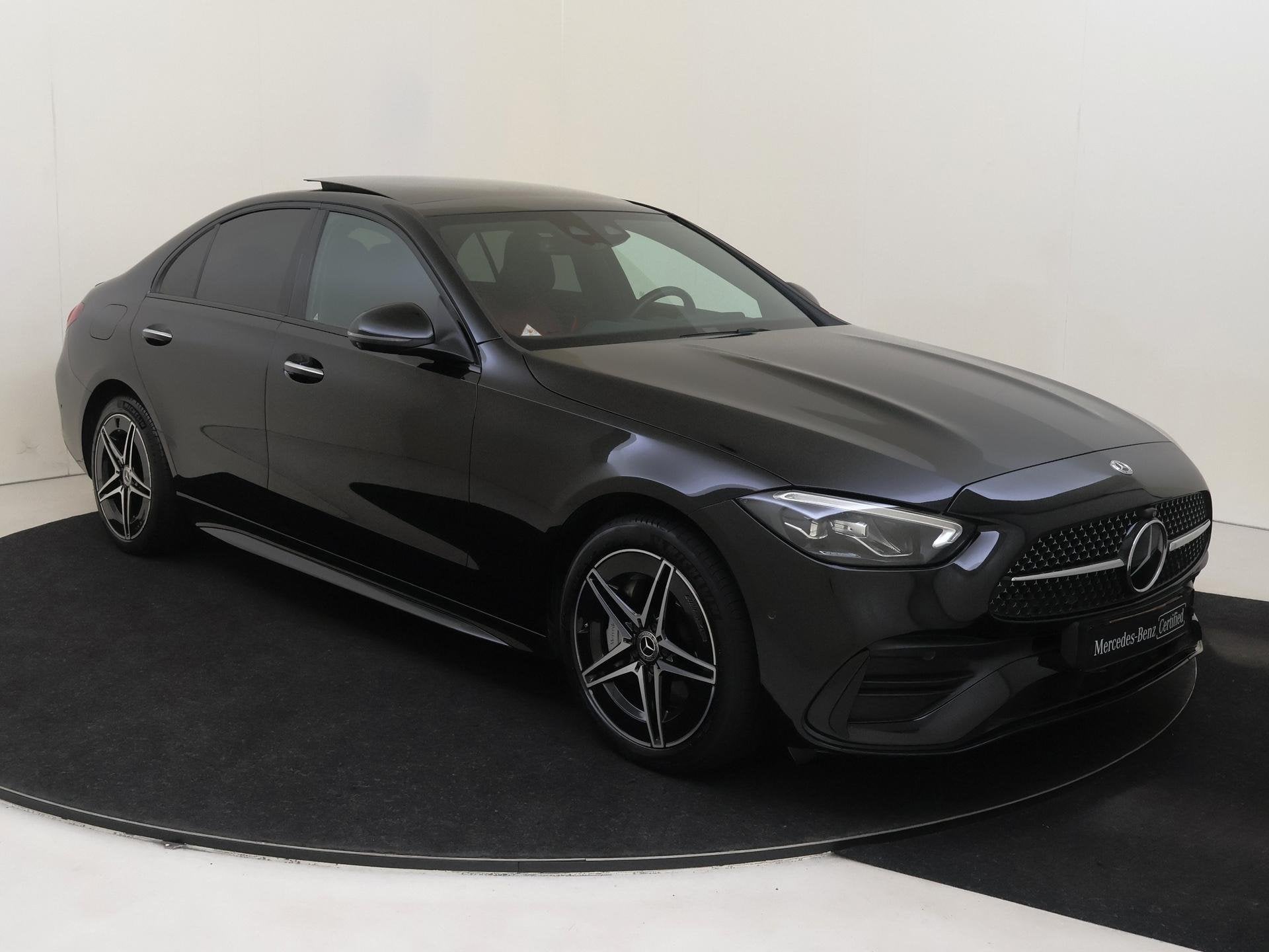 Mercedes-Benz C-klasse 300 e AMG Line Limited /Panoramadak /, Auto diversen, Automaat, Zwart, Mercedes-Benz, Hybride Elektrisch/Benzine