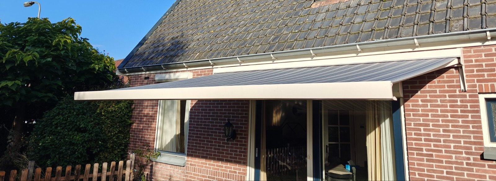 Elektrisch knikarmscherm 440 cm breed - SunCirkel, Ophalen, Elektrisch, Zo goed als nieuw, 250 cm tot 450 cm