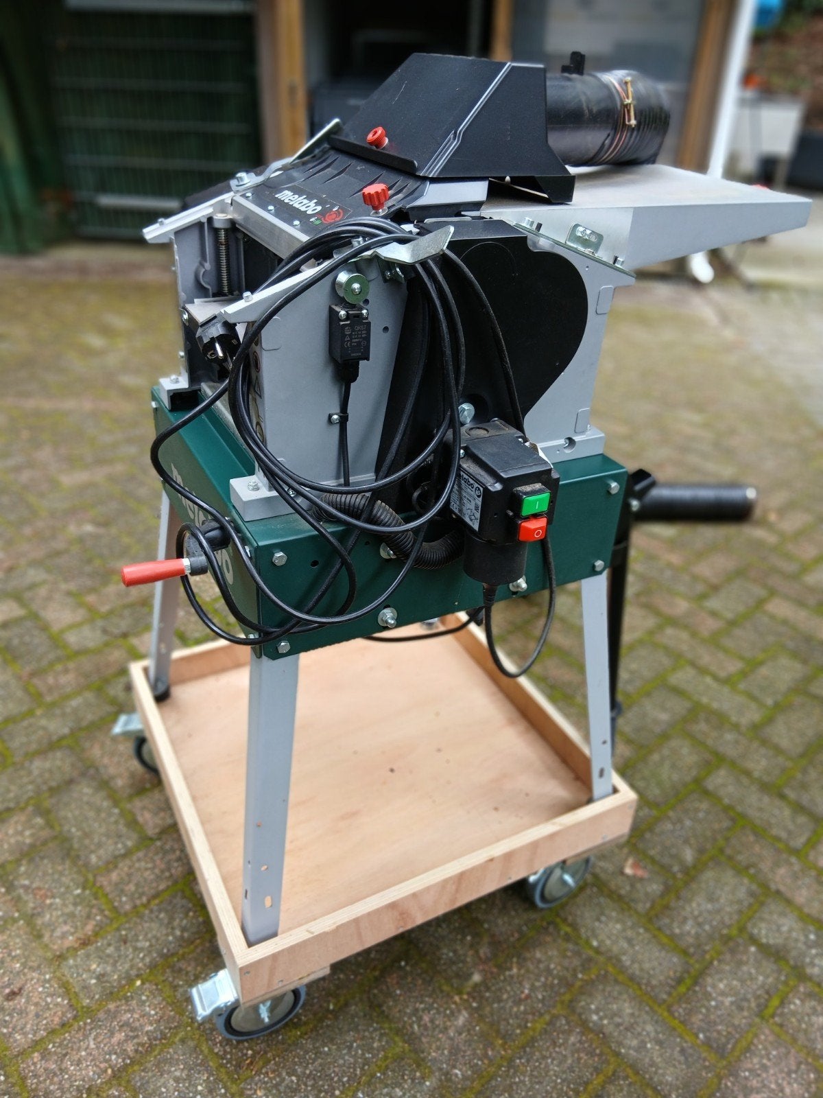 Metabo vlakvandikte bank met afzuiging, Overige typen, Nieuw, 30 tot 70 mm, 1200 watt of meer