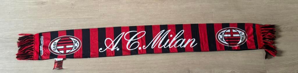 AC Milan sjaal, Ophalen of Verzenden, Buitenlandse clubs, Vaantje of Sjaal