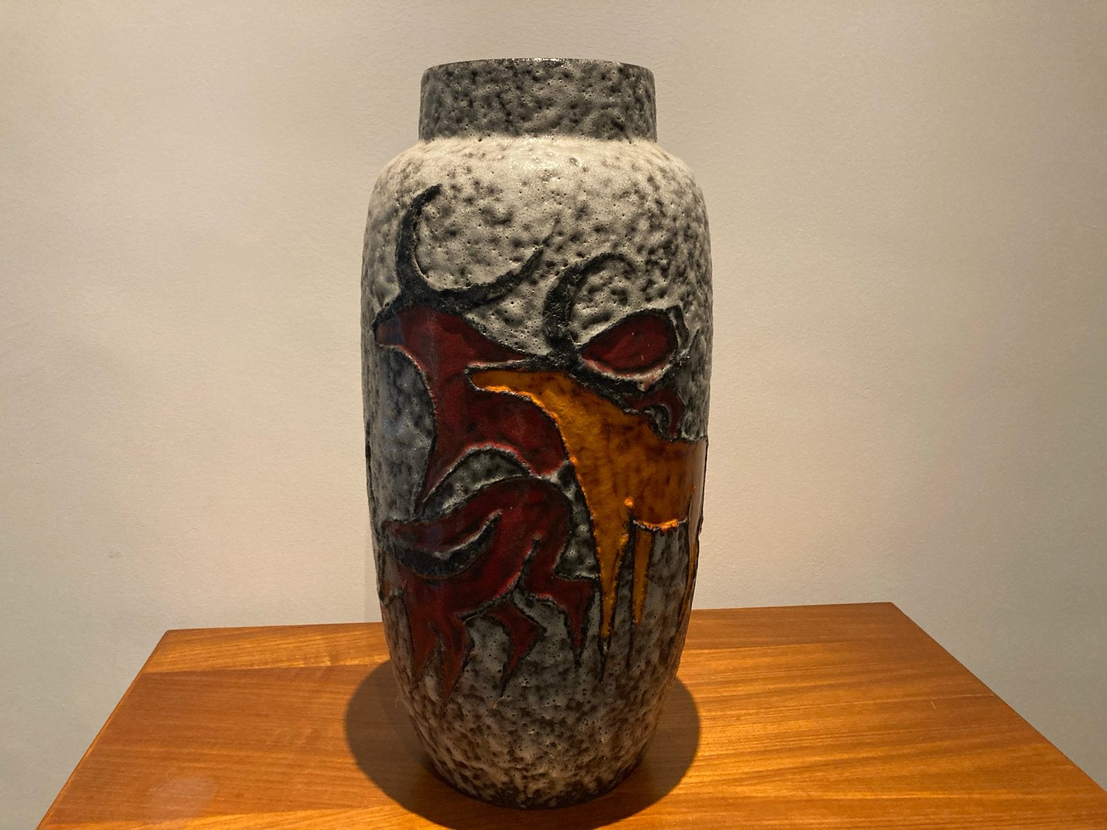 Grote West-Duitse Keramiek Vaas met Afrikaanse Motieven, Antiek en Kunst, Ophalen