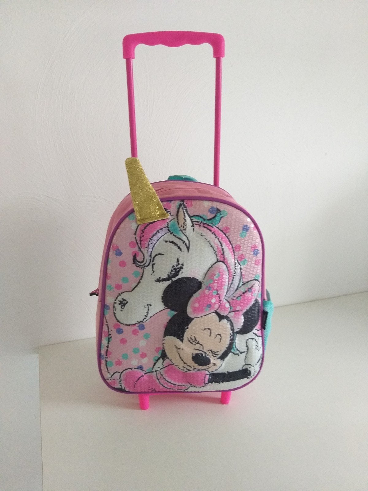 Disney koffer, Ophalen