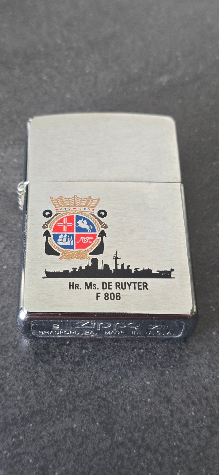 mooie zippo hr ms de ruyter f806 marine, Verzamelen, Ophalen of Verzenden, Zo goed als nieuw, Aansteker