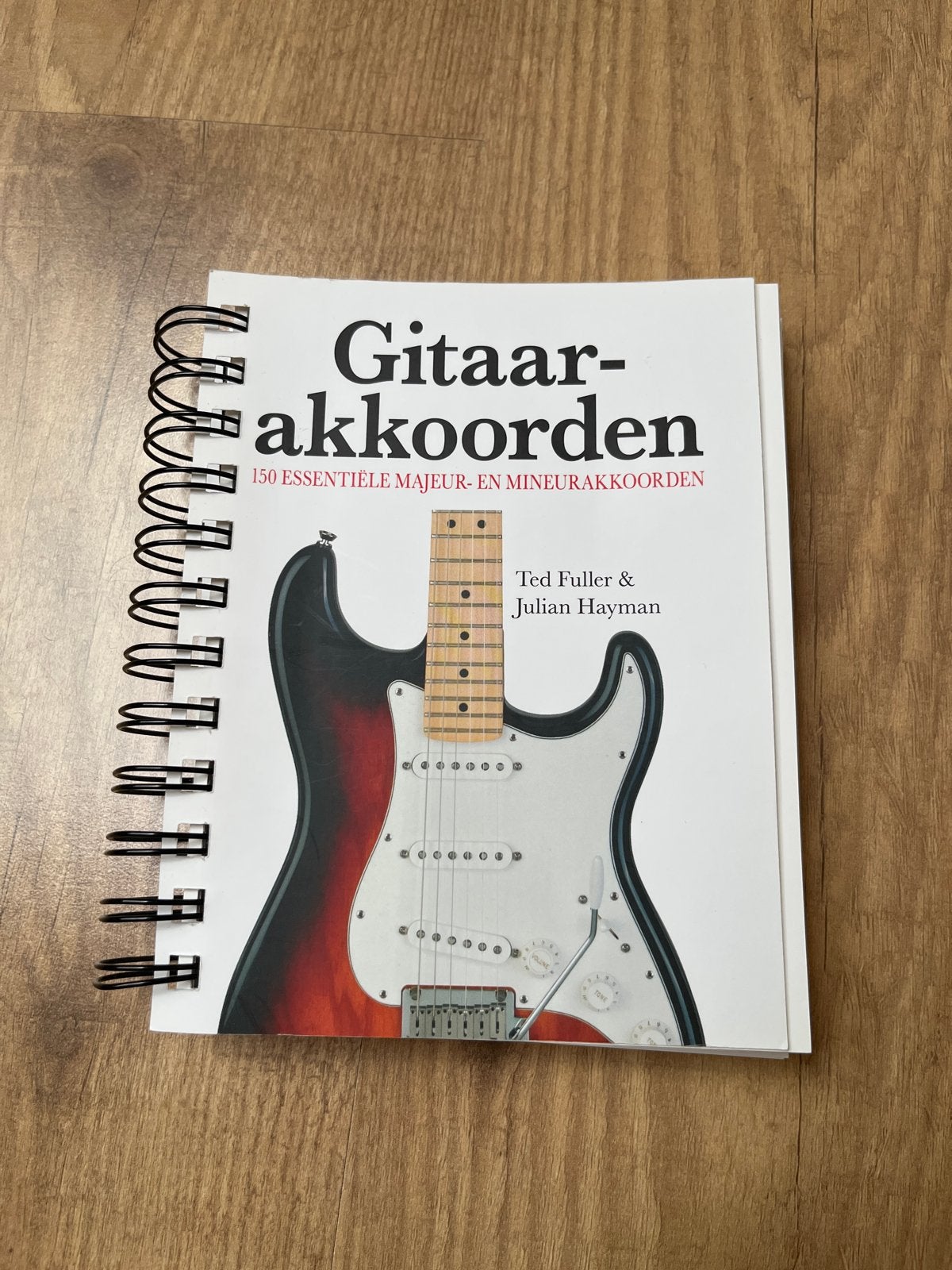 Julian Hayman - Gitaarakkoordengids, Boeken, Instrument, Julian Hayman; Ted Fuller, Ophalen of Verzenden, Zo goed als nieuw