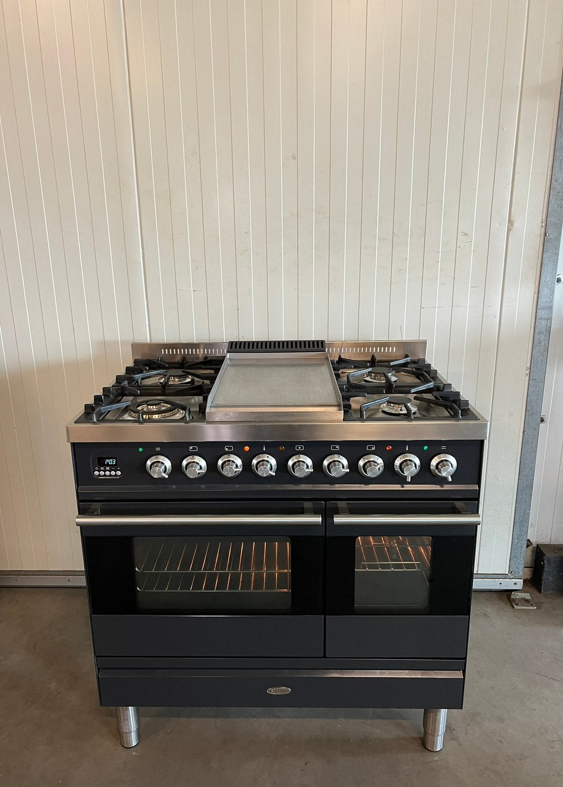 Luxe Boretti fornuis antraciet 5 pits met frytop - 90cm, 60 cm of meer, Ophalen of Verzenden, Zo goed als nieuw, Gas