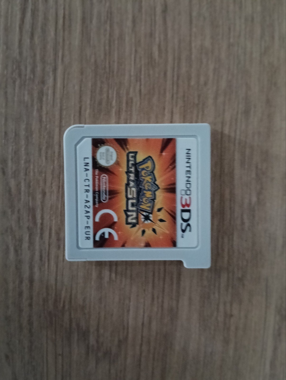 Pokémon Ultra Sun Nintendo 3DS - Zo goed als nieuw, Spelcomputers en Games, Ophalen, Online, 1 speler, Zo goed als nieuw
