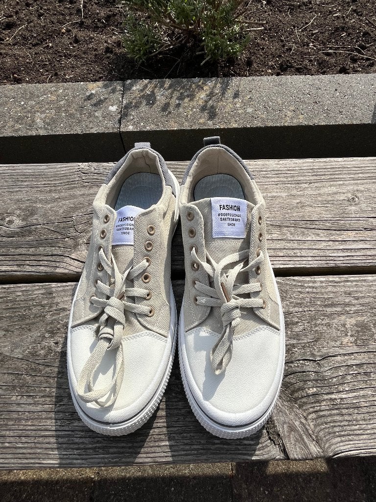 Te koop skateboard schoen maat 48, valt als 46, Onbekend, Wit, Nieuw, Ophalen of Verzenden
