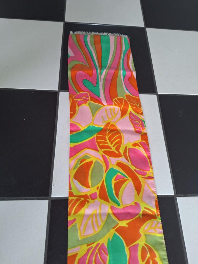 Vintage zijden Flower Power shawl, langwerpig, franje, 70's, Kleding | Dames, Mutsen, Sjaals en Handschoenen, Ophalen of Verzenden