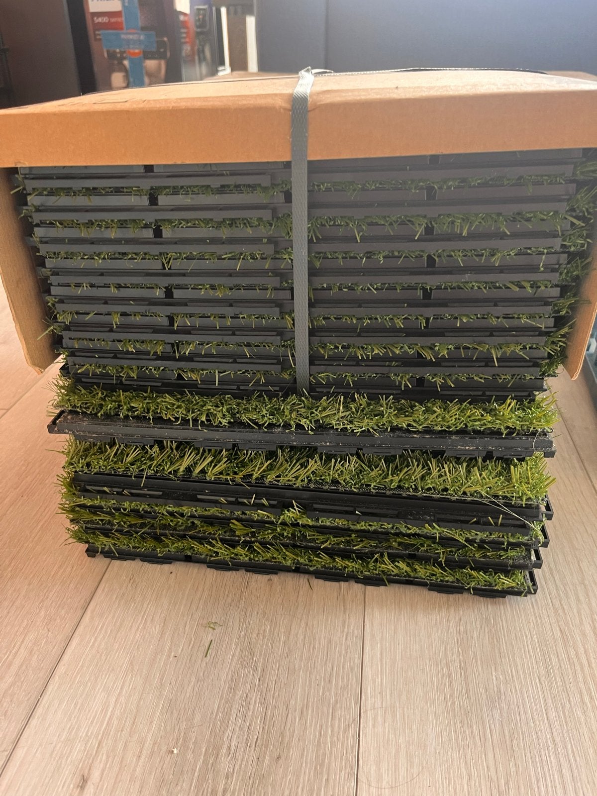 63 stuks IKEA RUNNEN kunstgras tegels, Tuin en Terras, Ophalen, Gebruikt, 20 m² of meer, Kunstgras
