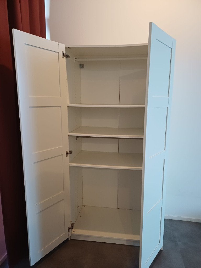 Wardrobe, Ophalen, 50 tot 100 cm, 150 tot 200 cm, 50 tot 75 cm