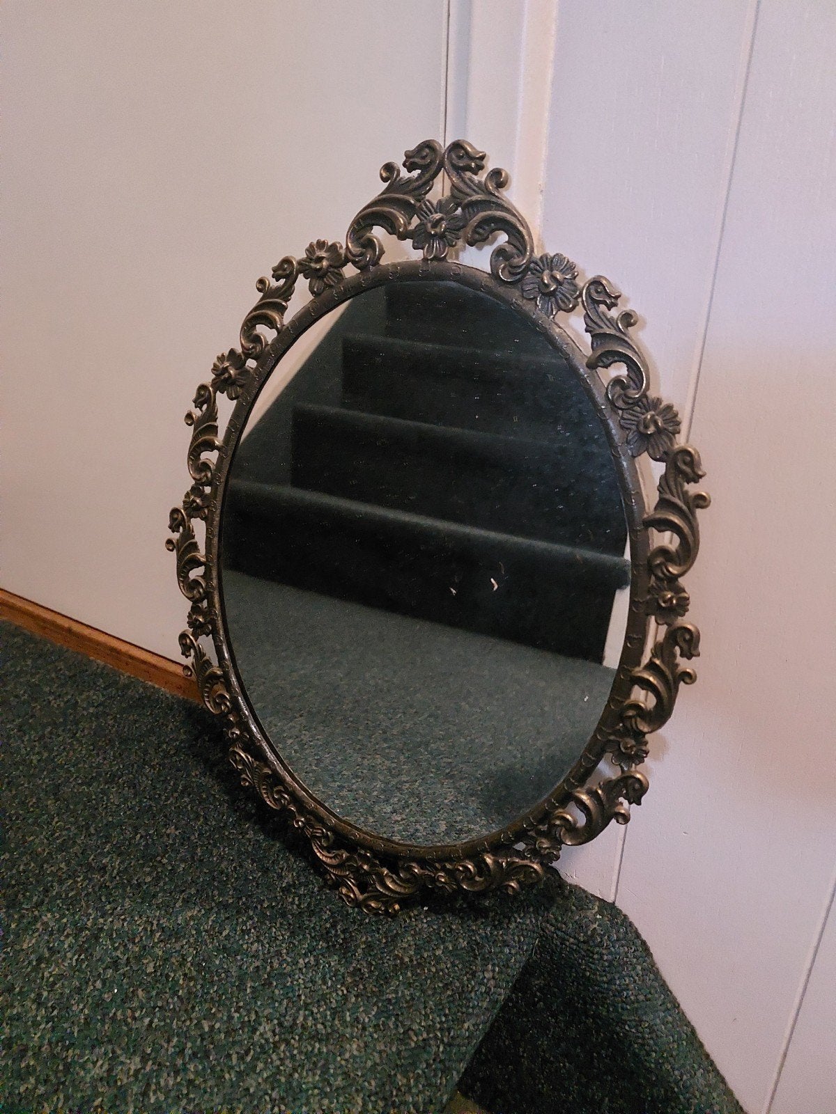Vintage ovale spiegel met barok frame messing jaren 60, Ophalen of Verzenden, Ovaal, Minder dan 50 cm