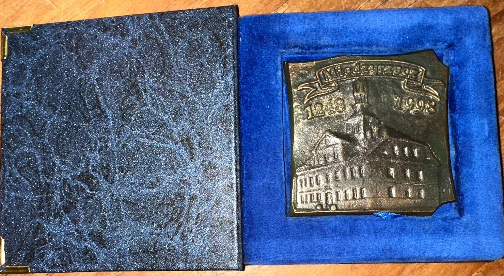 Zeldzame Bronzen Herdenkingsplaquette Międzyrzecz 1248-1998, Postzegels en Munten, Ophalen, Brons, Buitenland