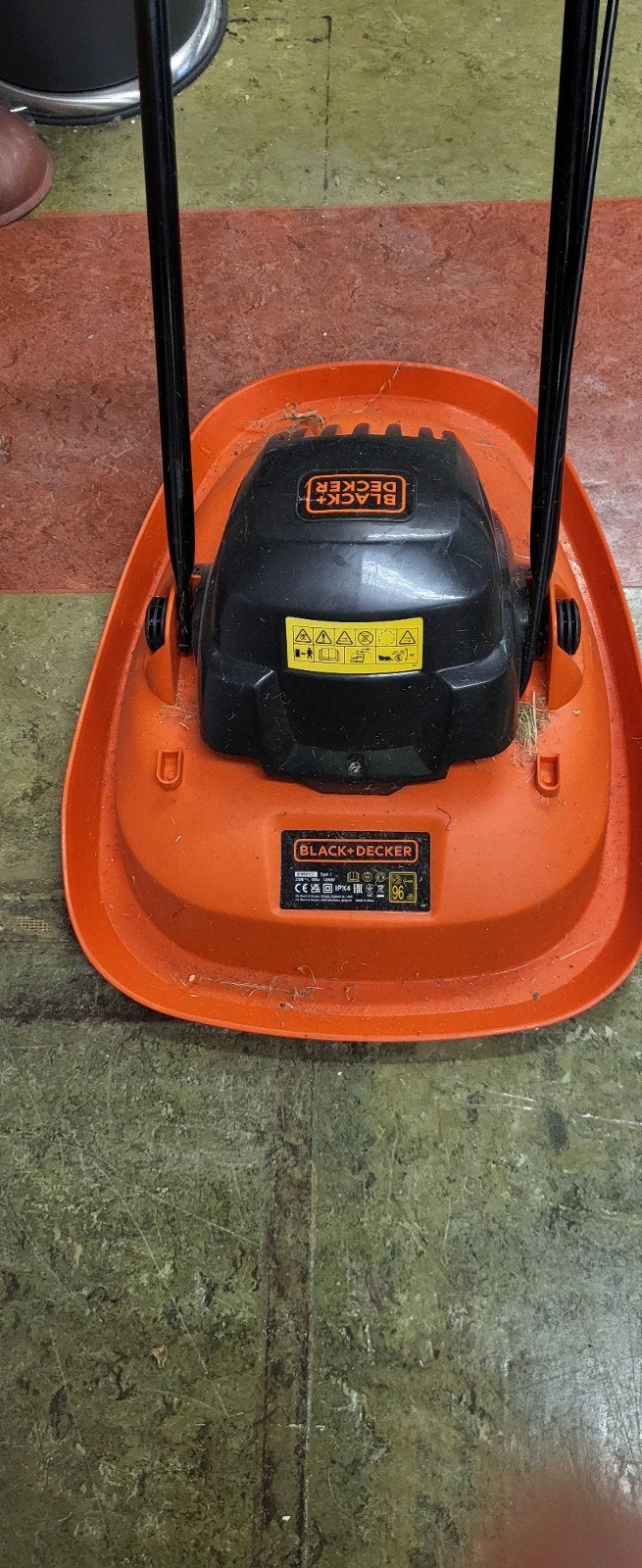 Black & Decker Zweefmaaier, Ophalen, Gebruikt, Elektrische grasmaaier, Black & Decker