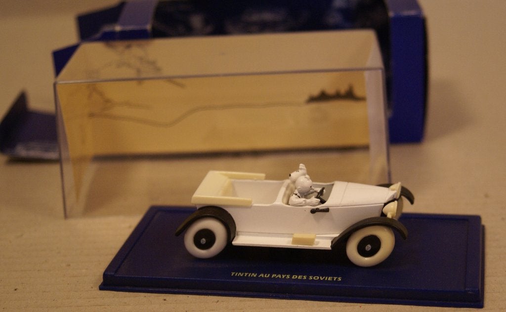 KUIFJE AUTO  ( Mercedes ), Ophalen of Verzenden, Kuifje, Zo goed als nieuw, Beeldje of Figuurtje