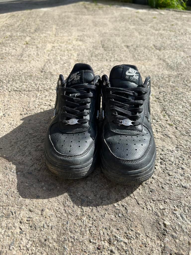 Mooie limited edetion niks air force 1, Ophalen of Verzenden, Zo goed als nieuw, Schoenen