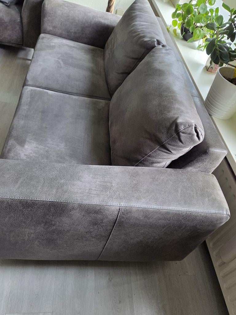 Mooi grijslederen bankstel, 125 cm of meer, 125 cm of meer, Ophalen of Verzenden, Zo goed als nieuw