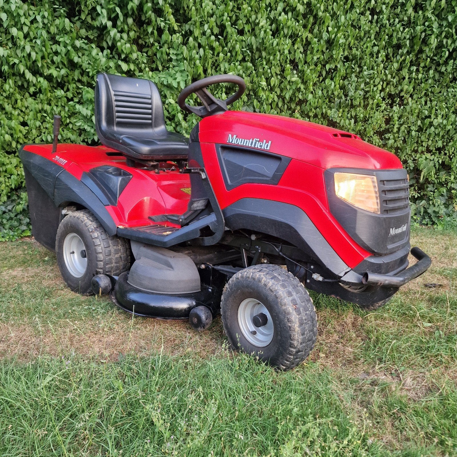 Ruim 15 gebruikte zitmaaiers, frontmaaiers, mulch v.a. €950, Tuin en Terras, Zitmaaiers, Ophalen, Gebruikt, Mulchfunctie, Castelgarden/Stiga