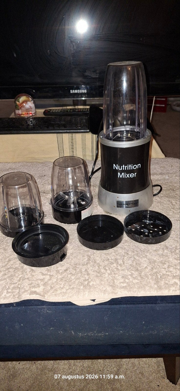 Gourmetmaxx Nutrition Mixer met extra bekers, Minder dan 1 liter, Verzenden, Gebruikt, 1 snelheid