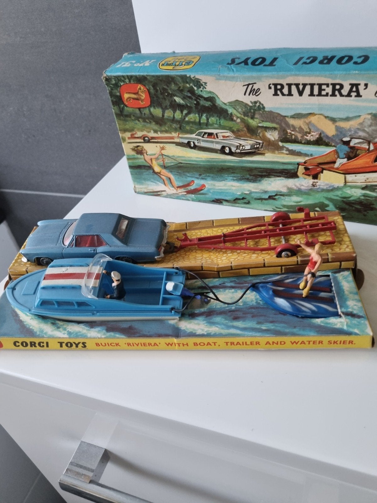 corgi toys, Hobby en Vrije tijd, Modelauto's | 1:43, Ophalen of Verzenden, Gebruikt, Auto, Corgi