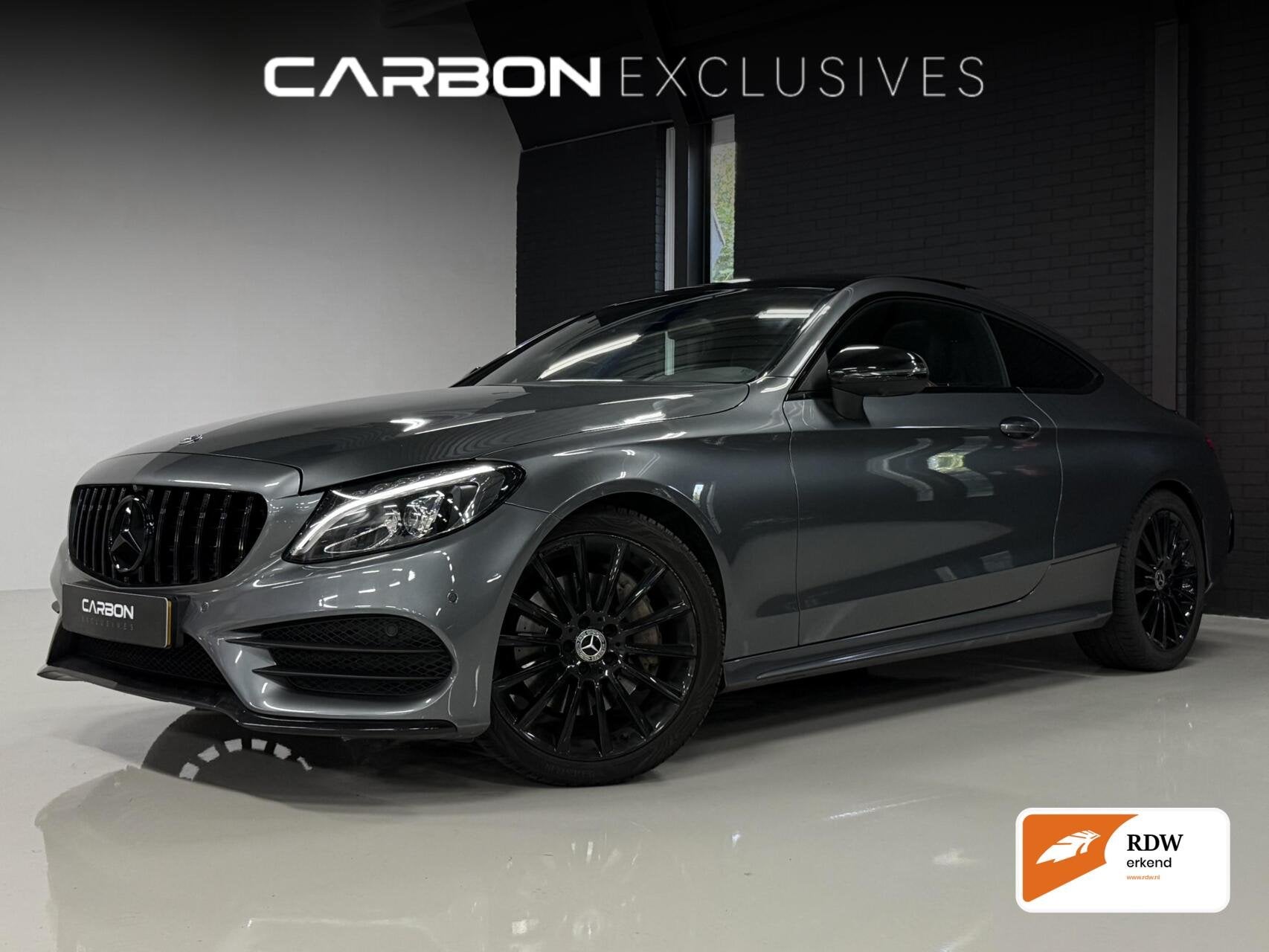 Mercedes C-klasse Coupé 250 AMG |Pano|Burmester|Dealer|360, Auto's, Automaat, Dealer onderhouden, Achterwielaandrijving, Euro 6