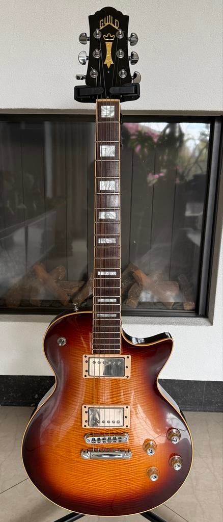 Guild USA 2000 Bluesbird Iced Tea Burst - Vintage als nieuw, Muziek en Instrumenten, Ophalen of Verzenden, Zo goed als nieuw, Solid body