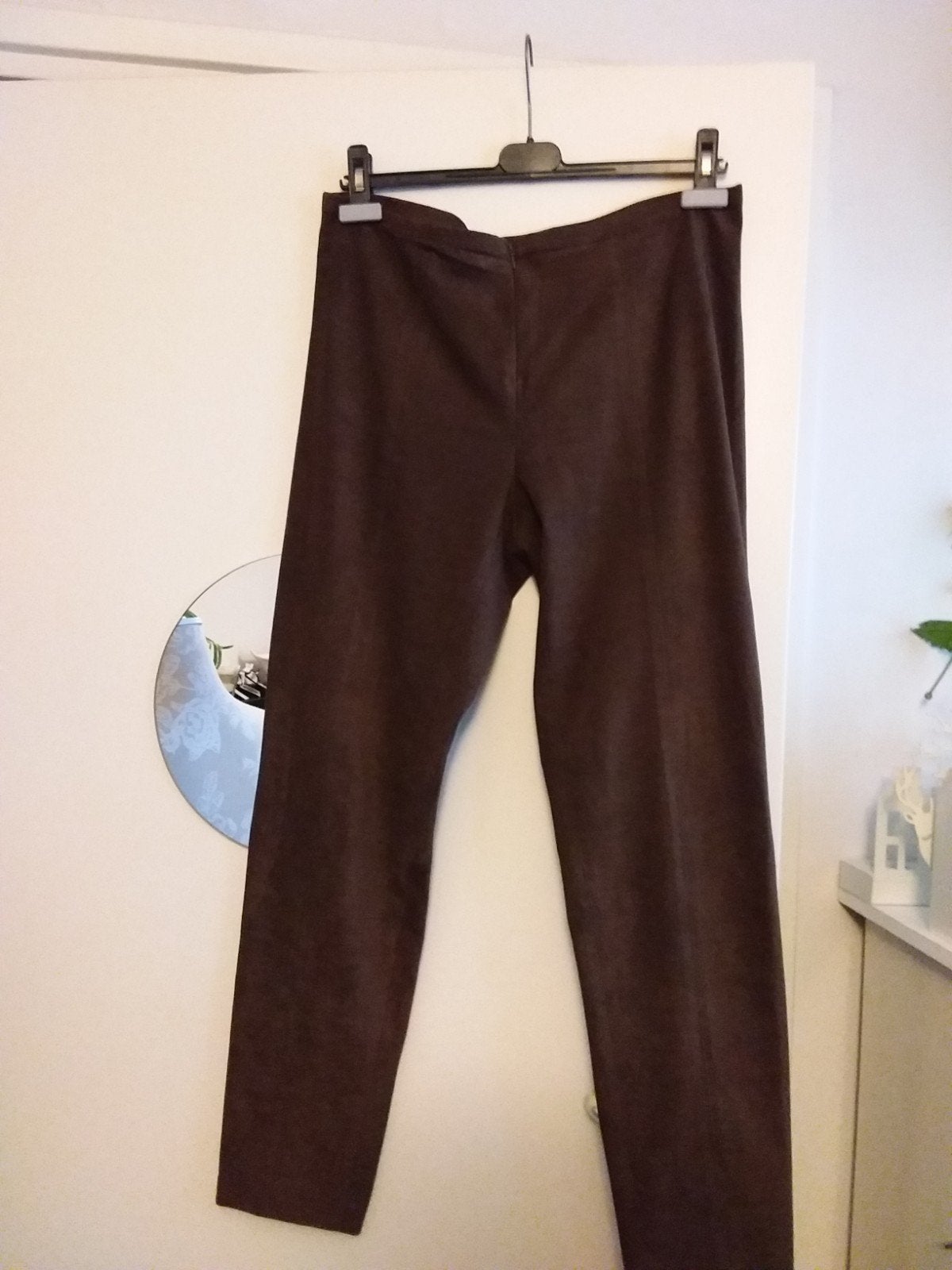 Raffaello rossi broek. Suedelook. (giga)Maat 42, Kleding | Dames, Broeken en Pantalons, Bruin, Maat 42/44 (L), Ophalen of Verzenden