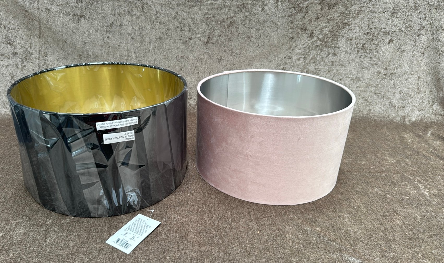 Velours lampeksppen in roze en zwart, Ophalen of Verzenden, Nieuw, Roze