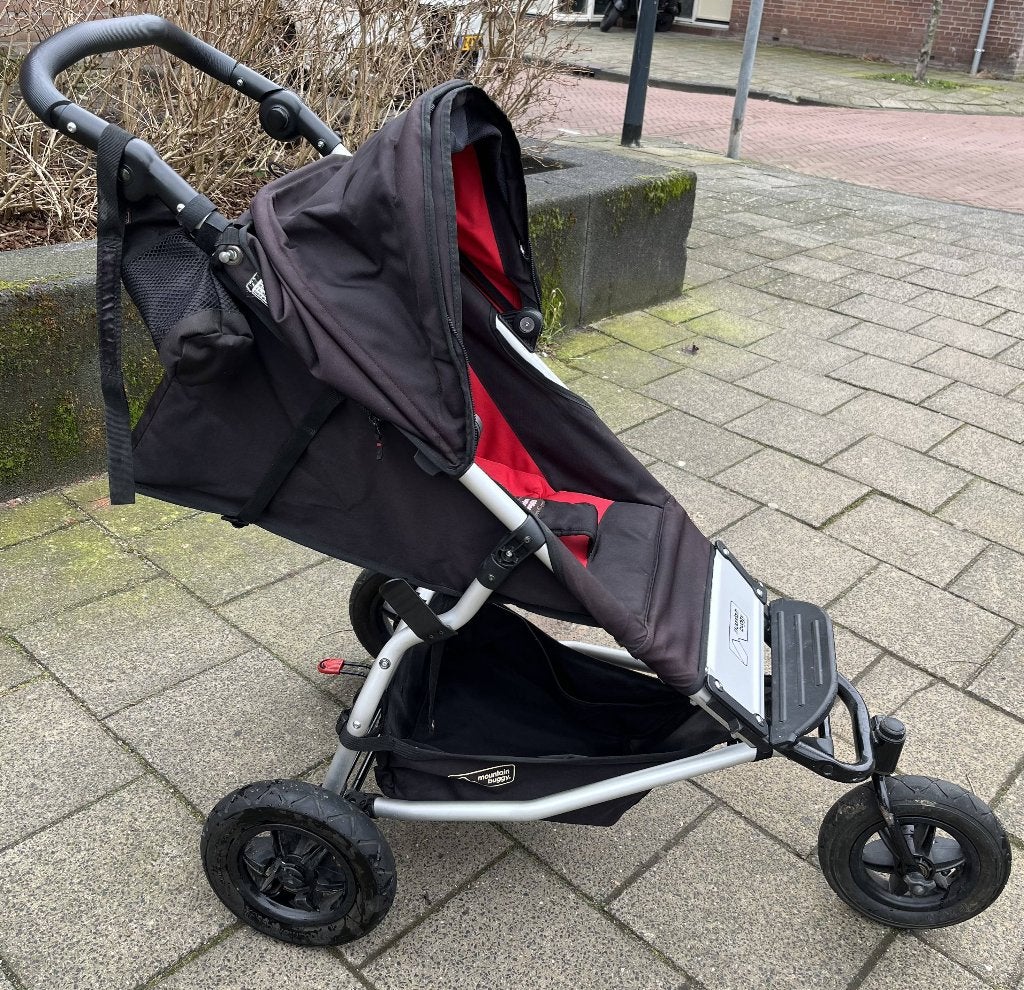 Mountain Buggy Swift compleet, Gebruikt, Verstelbare duwstang, Ophalen, Kinderwagen