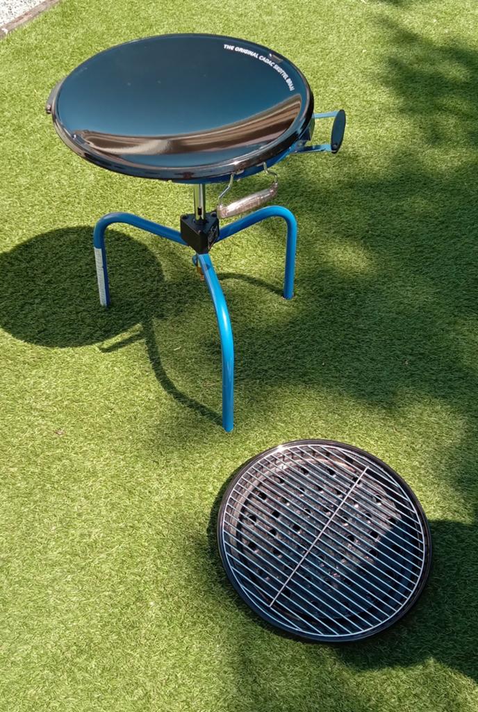 Skotel braai met wok en aparte BBQ, Tuin en Terras, Houtskoolbarbecues, Ophalen of Verzenden, Gebruikt, Spotted, Met accessoires