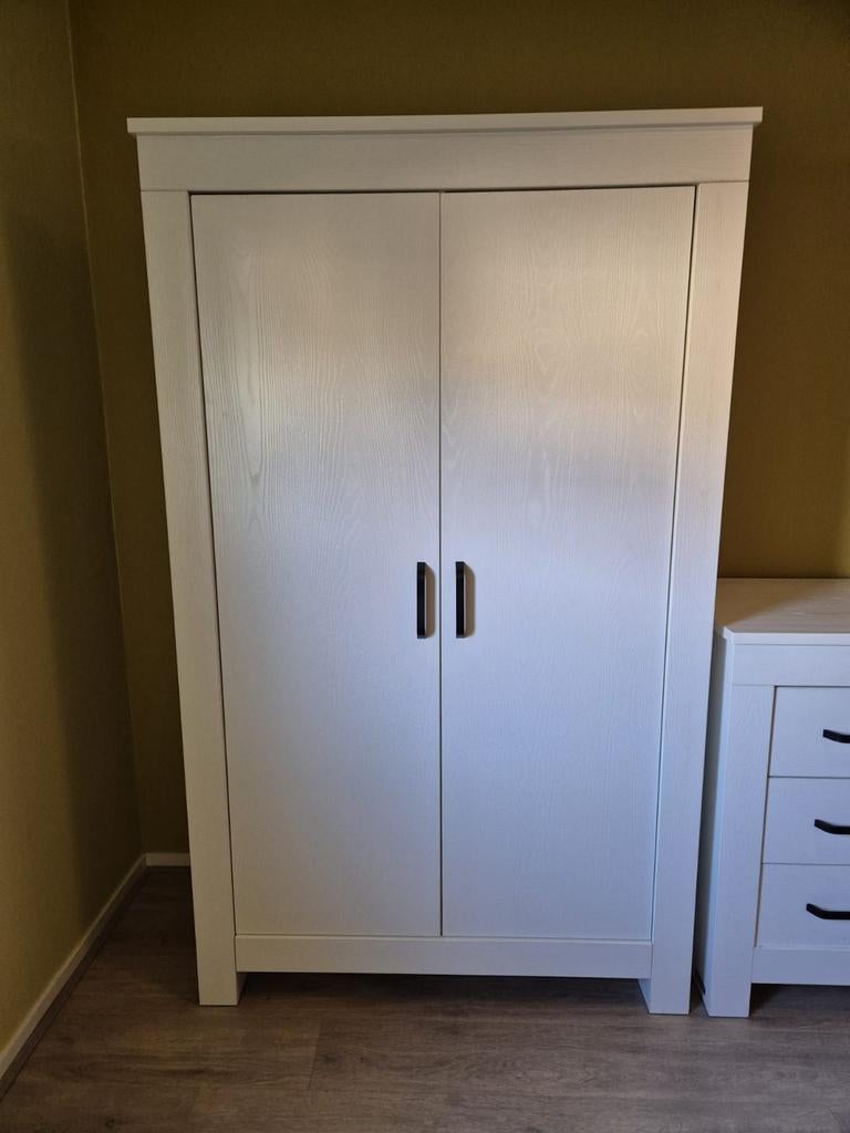 Interbaby Malmo Babykamer - Ledikant, Commode, Kast, Kinderen en Baby's, Kinderkamer | Complete kinderkamers, Ophalen, Zo goed als nieuw