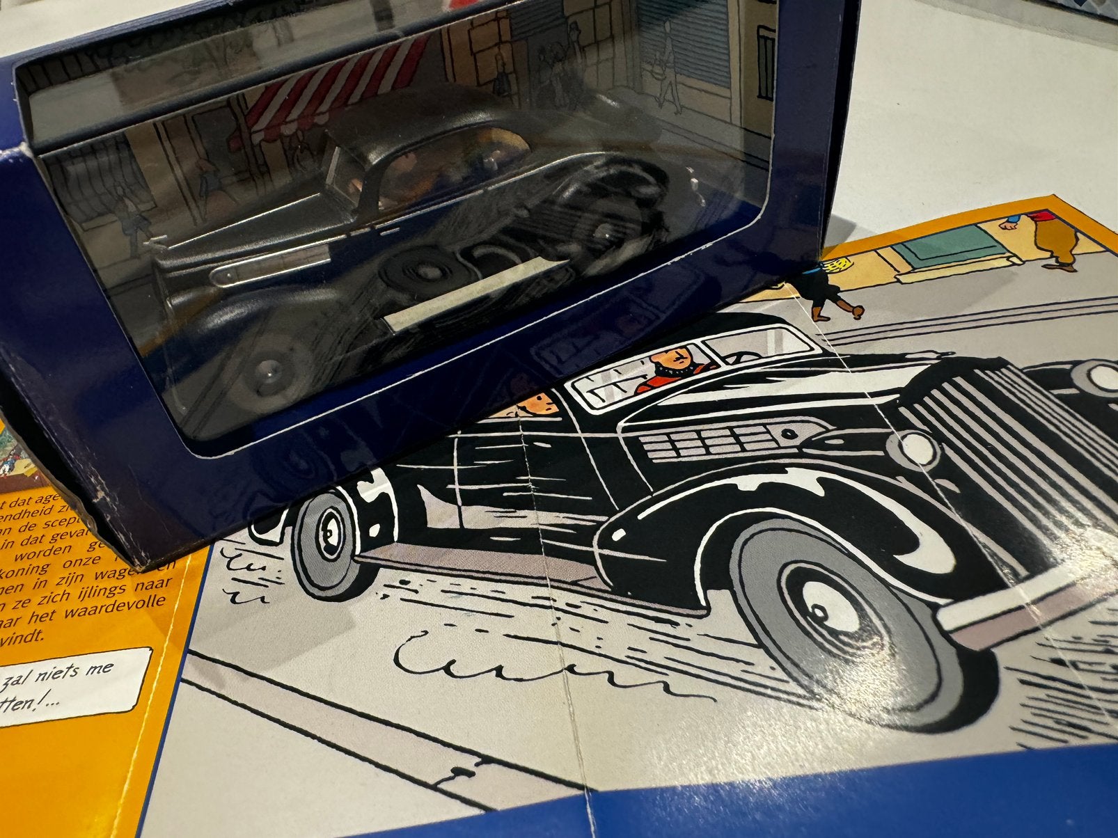 Kuifje auto 1:43 de Packard van muskar uit skepter ottokar, Ophalen of Verzenden, Kuifje, Zo goed als nieuw, Beeldje of Figuurtje