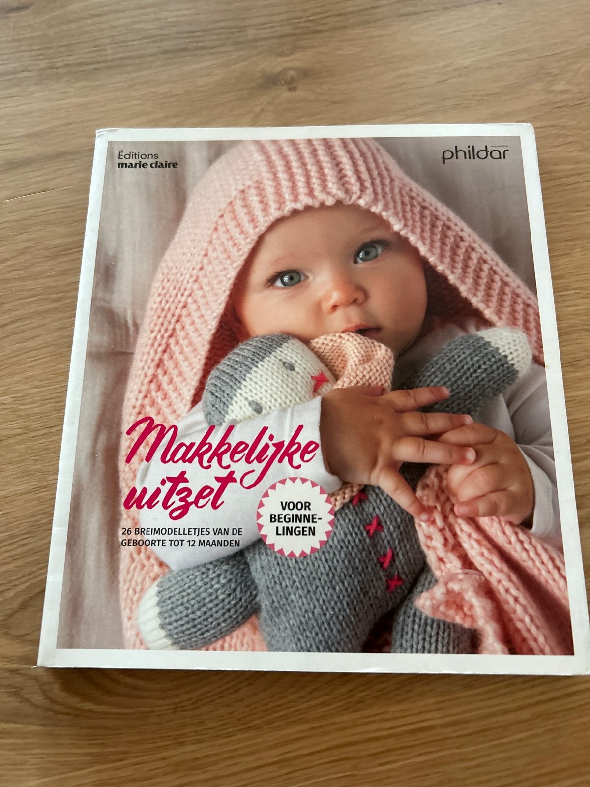 Makkellijke uitzet - Breiboek voor baby's (0-12 maanden), Ophalen of Verzenden, Zo goed als nieuw, 0 tot 6 maanden
