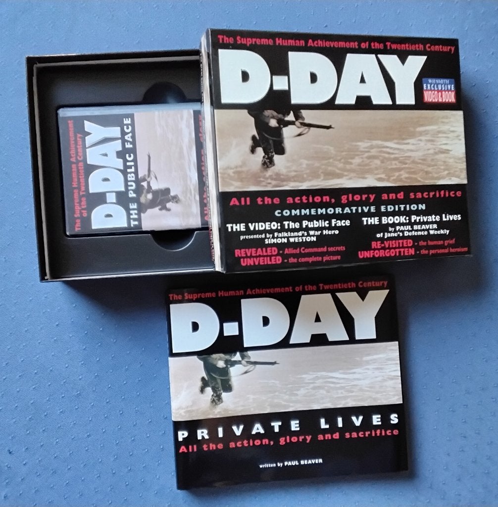 D-Day (box: VHS band met boek), Diverse auteurs, Zo goed als nieuw, Overige onderwerpen, Ophalen