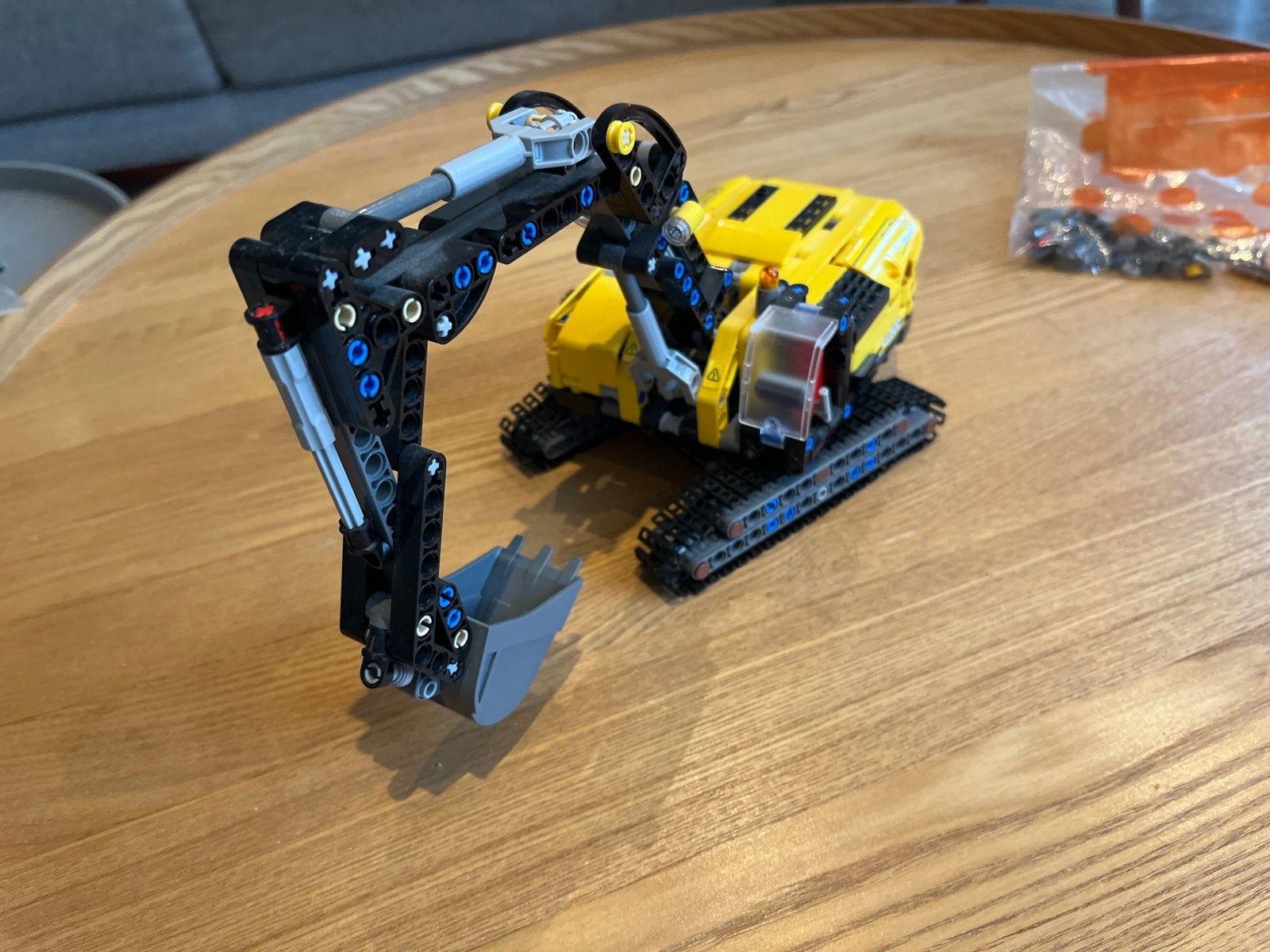 LEGO Technic Graafmachine 42121 - Zo goed als nieuw, Ophalen of Verzenden, Zo goed als nieuw, Overige merken