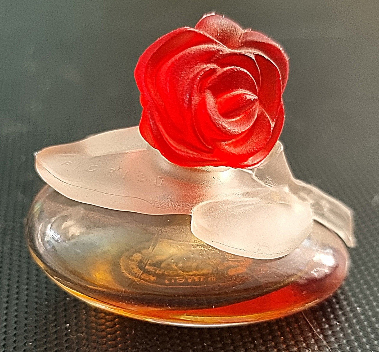 Miniatuur  OPUPA parfum, Verzamelen, Ophalen, Zo goed als nieuw, Miniatuur