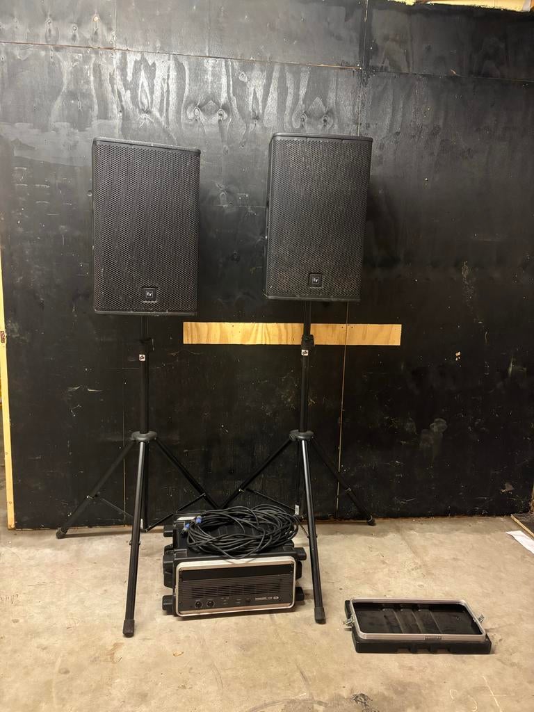 EV speakerset met  versterker en statieven, Ophalen, Gebruikt, 1000 watt of meer, P.A.