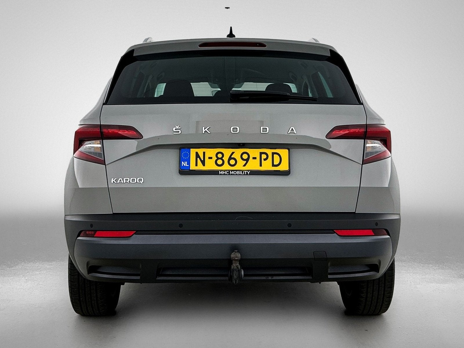 Skoda Karoq 1.0 TSI Business Edition Plus | Trekhaak | ACC |, Auto's, Stof, Gebruikt, Handgeschakeld, 19 km/l