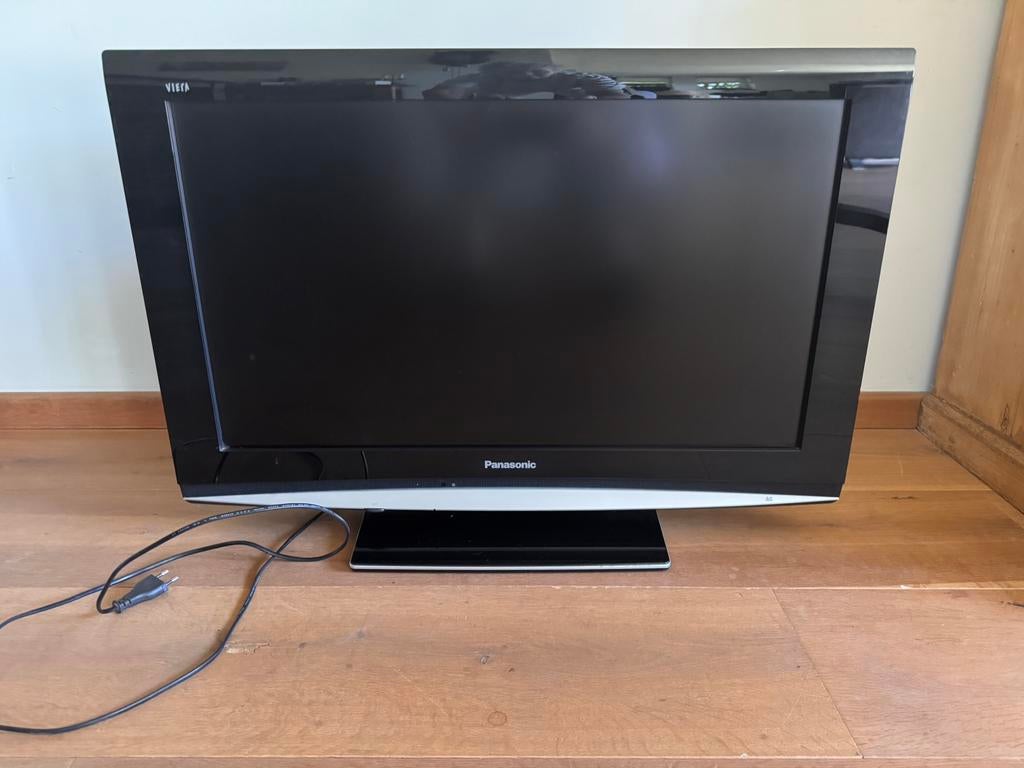 Panasonic TX-32LX85F, Audio, Tv en Foto, Televisies, Ophalen, Panasonic, 50 Hz, LCD