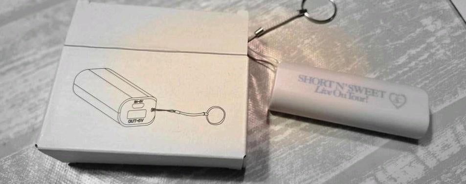 Powerbank Sabrina Carpenter, Ophalen, Nieuw