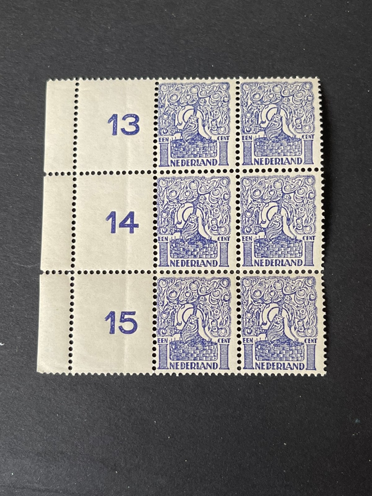 Plaatfout Mast 110P postfris origine gom, Ophalen of Verzenden, T/m 1940, Postfris