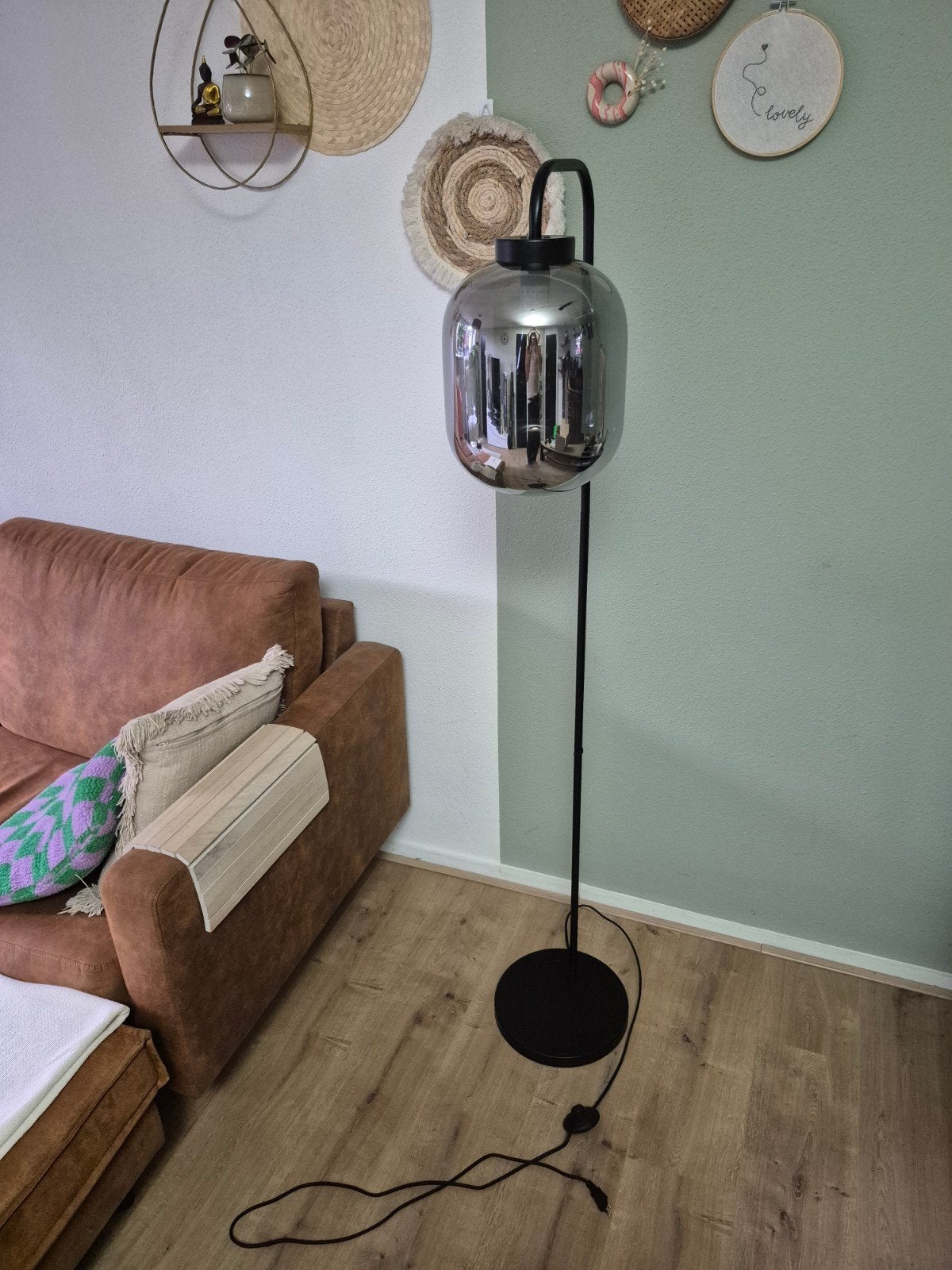 Moderne vloerlamp met rookglas en E27 fitting, Ophalen, Modern, Industrieel, E27 (groot), Zo goed als nieuw